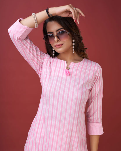 Specially Designed Kurti Pair For Day To Day Use